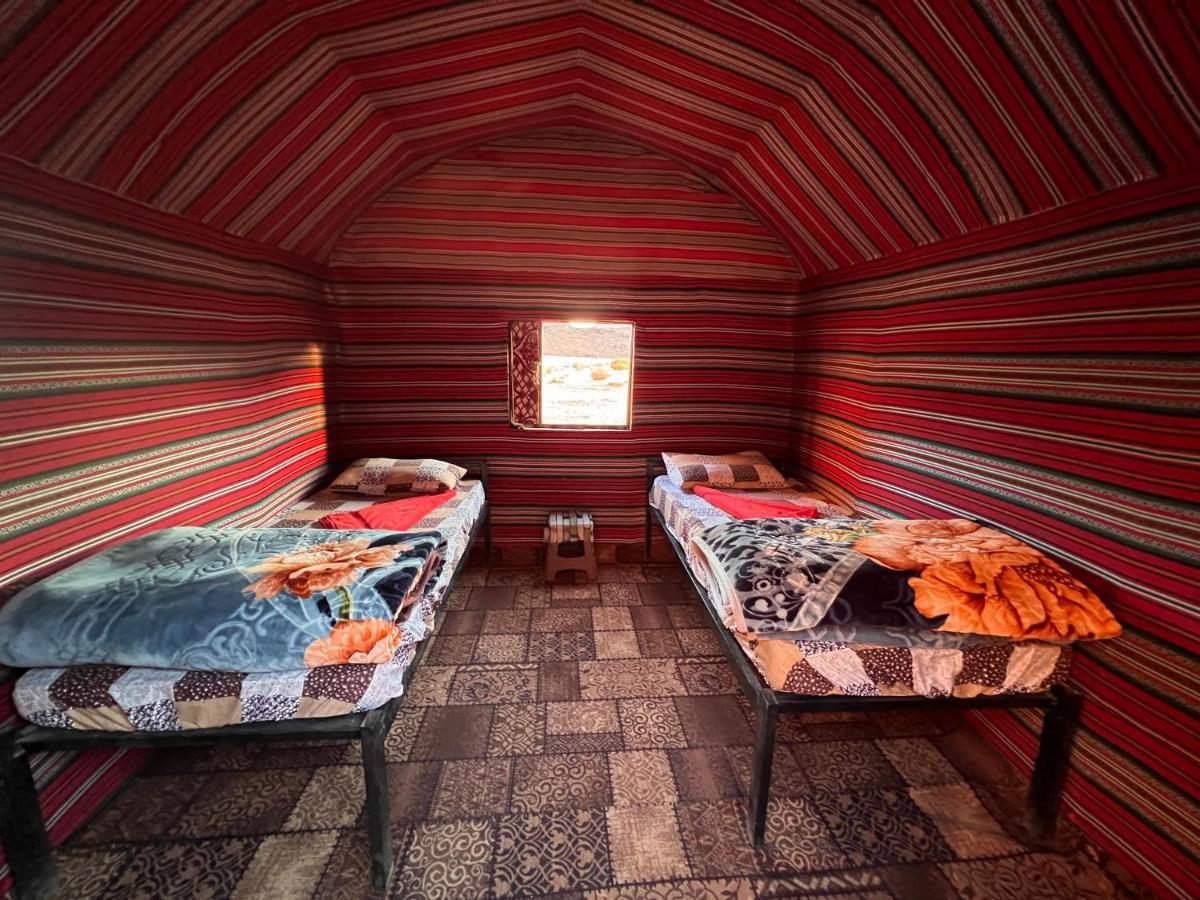 Bedouin Nights Camp Hotel Wadi Rum Ngoại thất bức ảnh
