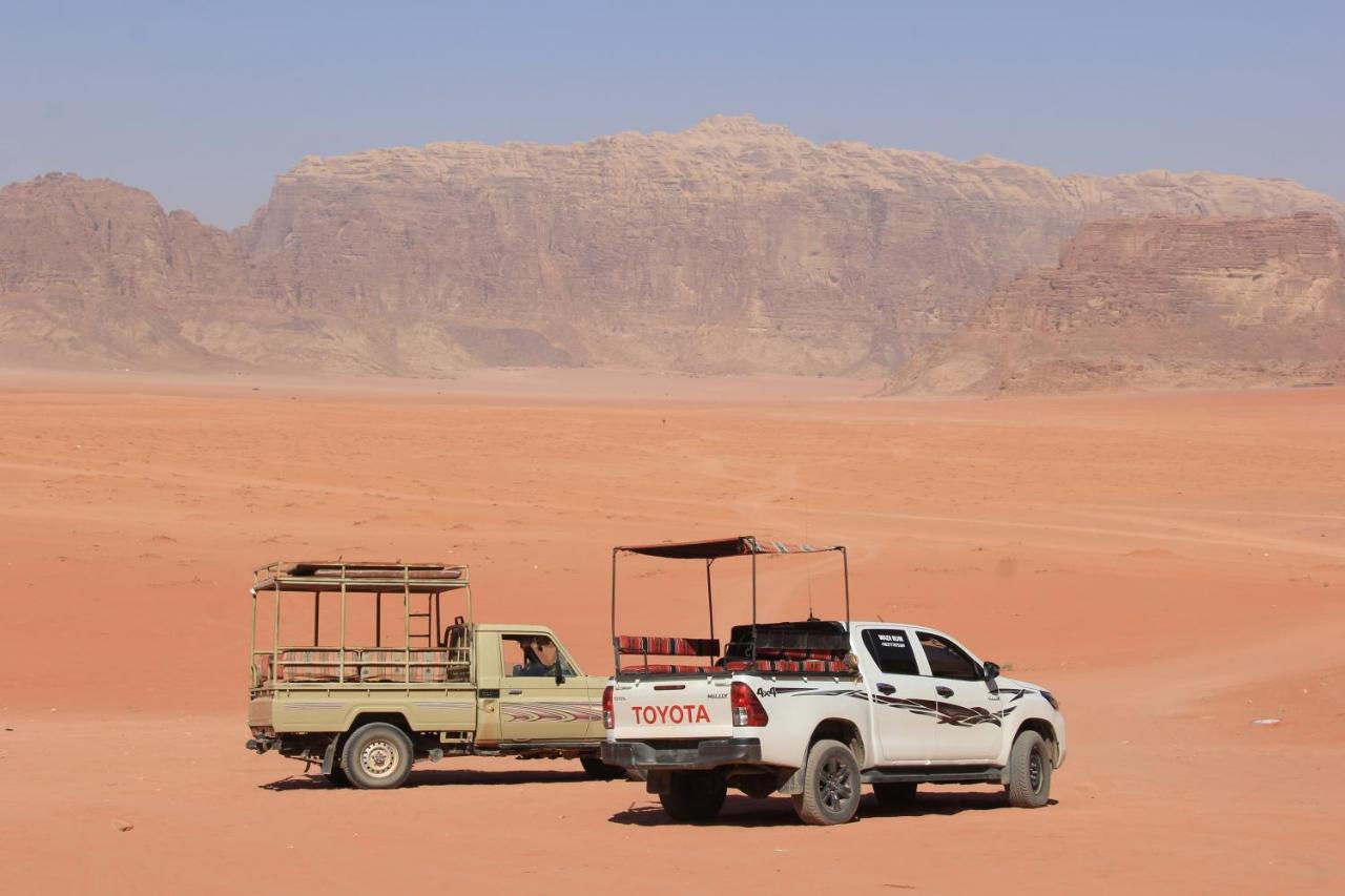 Bedouin Nights Camp Hotel Wadi Rum Ngoại thất bức ảnh