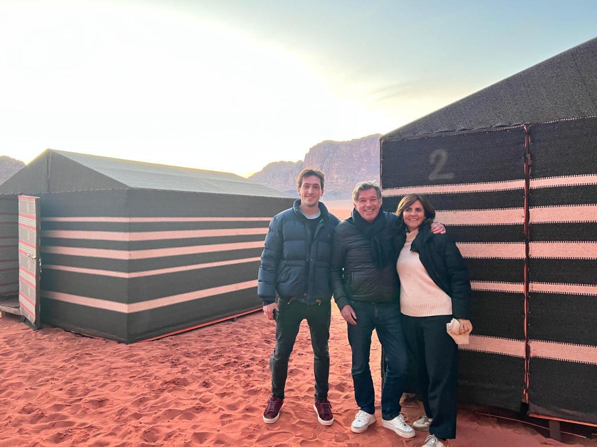Bedouin Nights Camp Hotel Wadi Rum Ngoại thất bức ảnh
