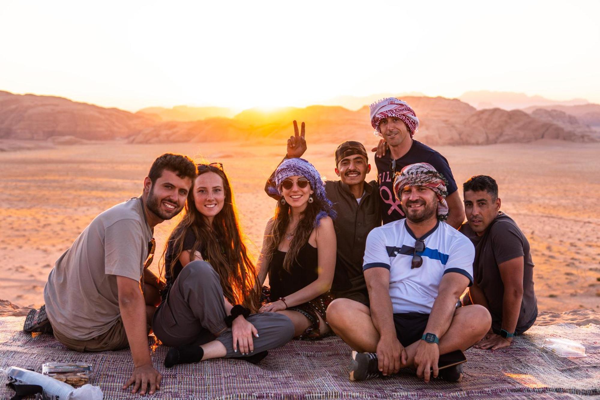 Bedouin Nights Camp Hotel Wadi Rum Ngoại thất bức ảnh