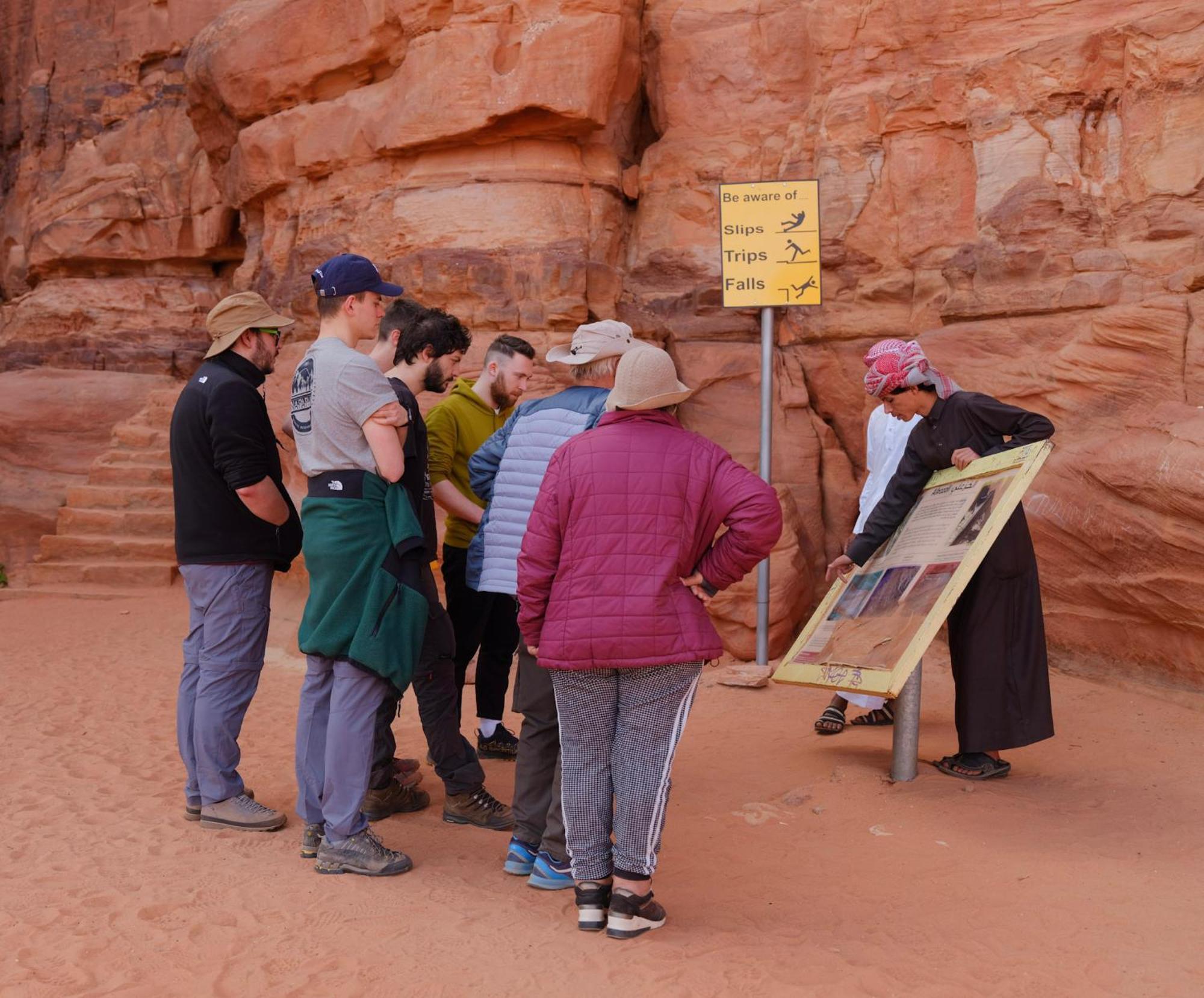 Bedouin Nights Camp Hotel Wadi Rum Ngoại thất bức ảnh