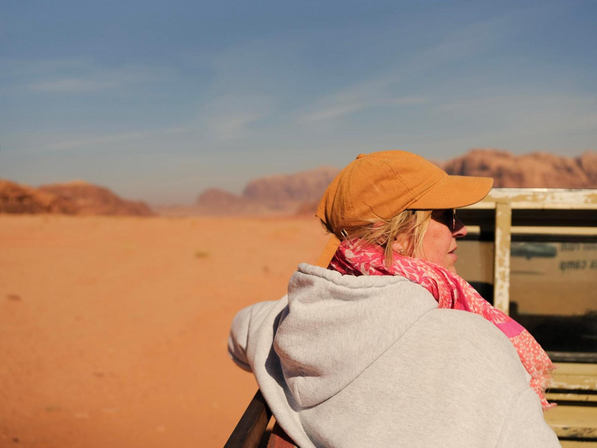 Bedouin Nights Camp Hotel Wadi Rum Ngoại thất bức ảnh