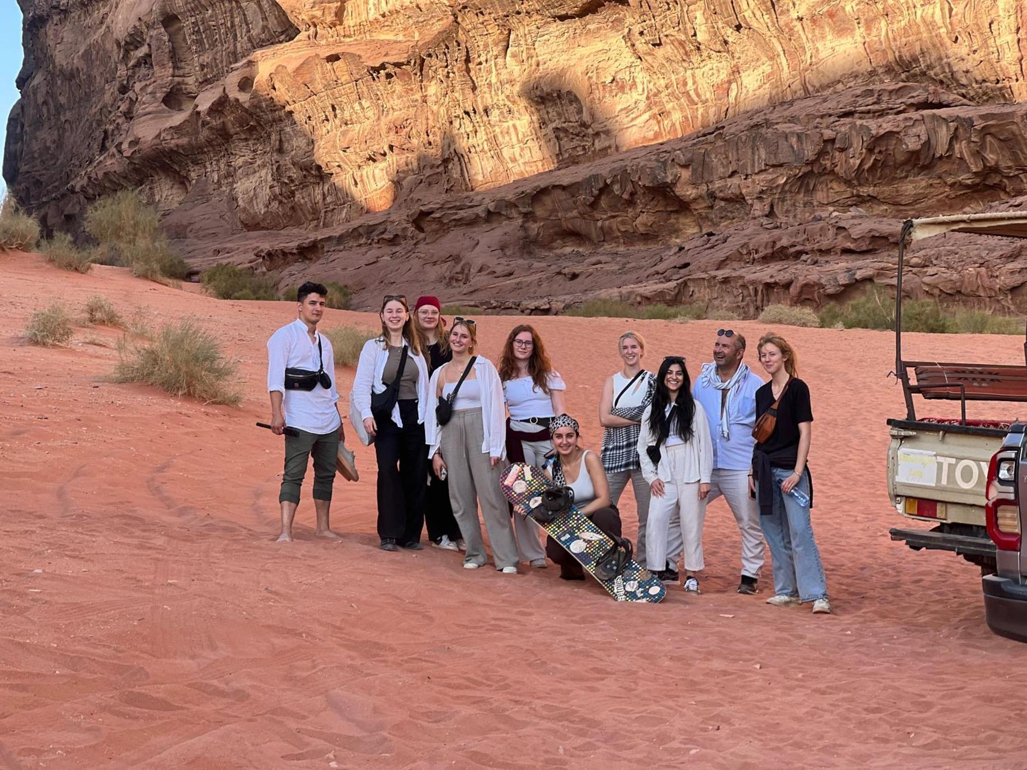Bedouin Nights Camp Hotel Wadi Rum Ngoại thất bức ảnh